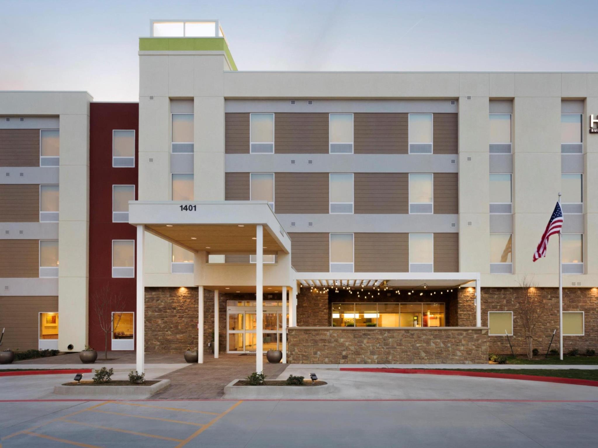 Home2 Suites By Hilton Midland Eksteriør billede