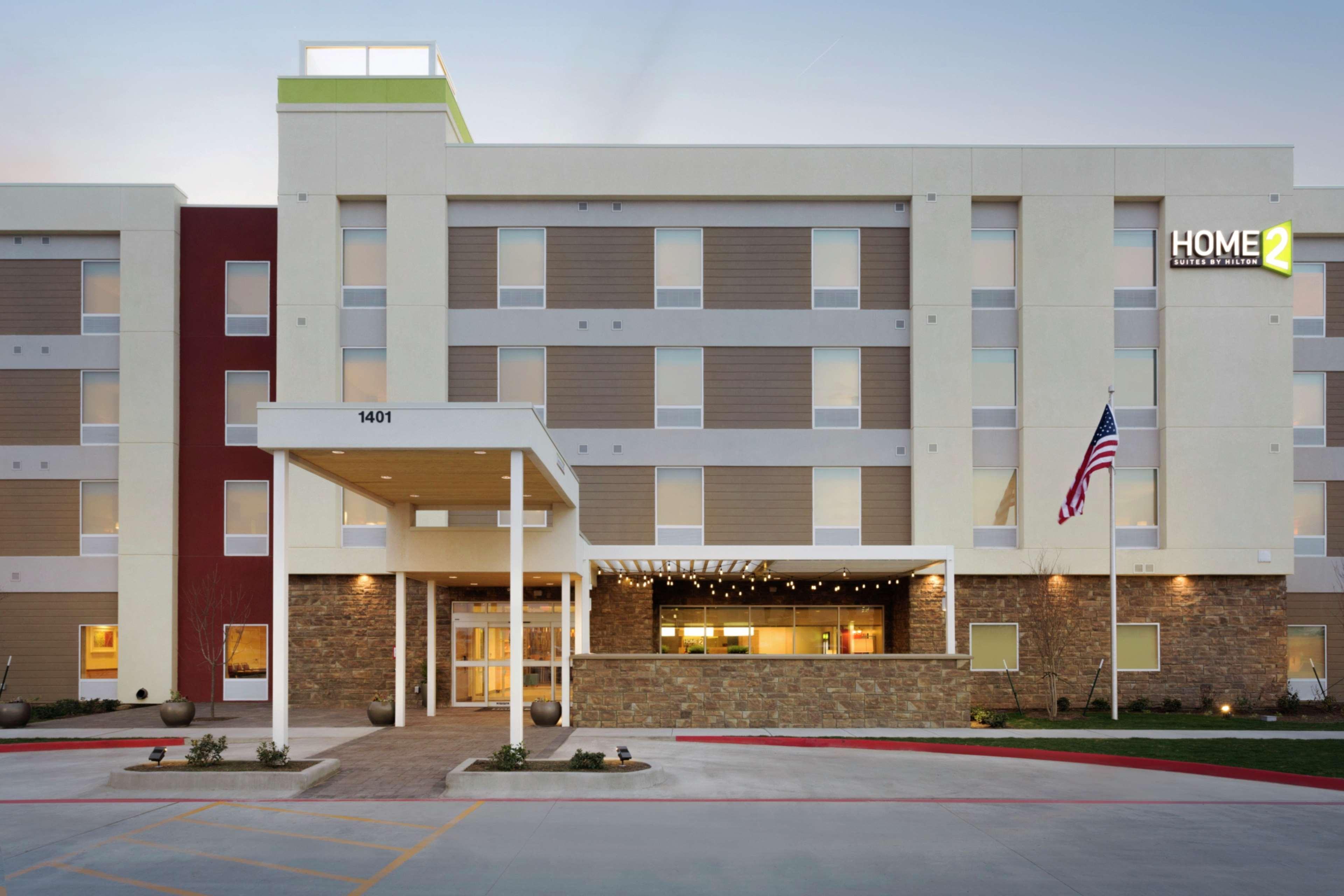 Home2 Suites By Hilton Midland Eksteriør billede